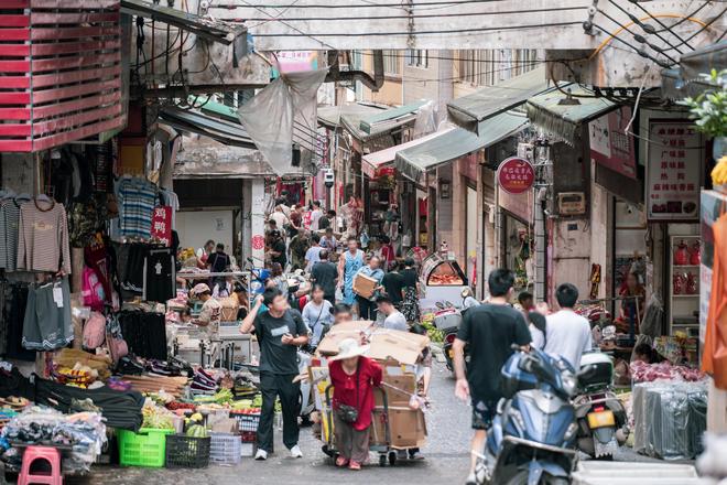 一线城市”生活松弛人均自来熟冰球突破豪华版中国最不卷的“(图26)