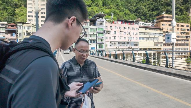 一线城市”生活松弛人均自来熟冰球突破豪华版中国最不卷的“(图25)