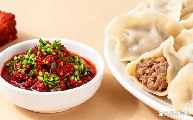 半在蘸料饺子蘸料段位里的美食江湖冰球突破吃饺子的乐趣一半在馅料一(图2)